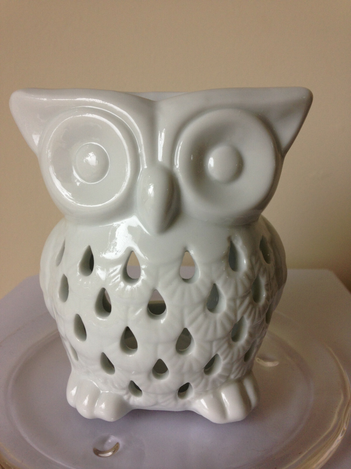 Owl Oil burner wax melt Burner White Ceramic Aromatherapy  Gifts + 1 FREE WAX