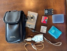 CANON PowerShot S100 Digital ELPH 2.1 Mega Pixel Camera, Battery  Memory Card