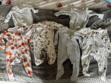 Girls 0-3 months baby grows.Unisex. Bundle. Job Lot. Clothing. 6 Item Of Clothes