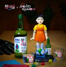 Squid Game x Jinro Soju Drinking Game (Like Spin the Bottle)