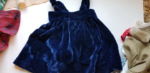 VINTAGE 1940~1950~9 PIECE LOT LARGE DOLL CLOTHES~ DRESSES~ COAT~ SKIRT~ BLOUSE - Picture 9 of 9
