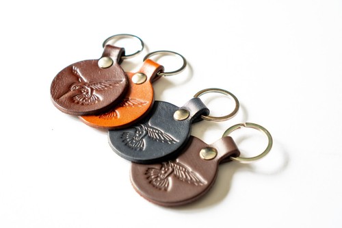 Hummingbird keyring /Wholesale pack of 25/ Leather bird keyring/Leather keyring - Picture 3 of 13