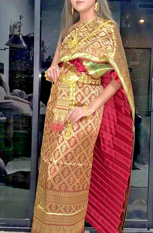 Vestido con encanto Thai Tradition con 3 piezas de cintura de seda 24-36 "cadera hasta 44" Foto 3 de 4