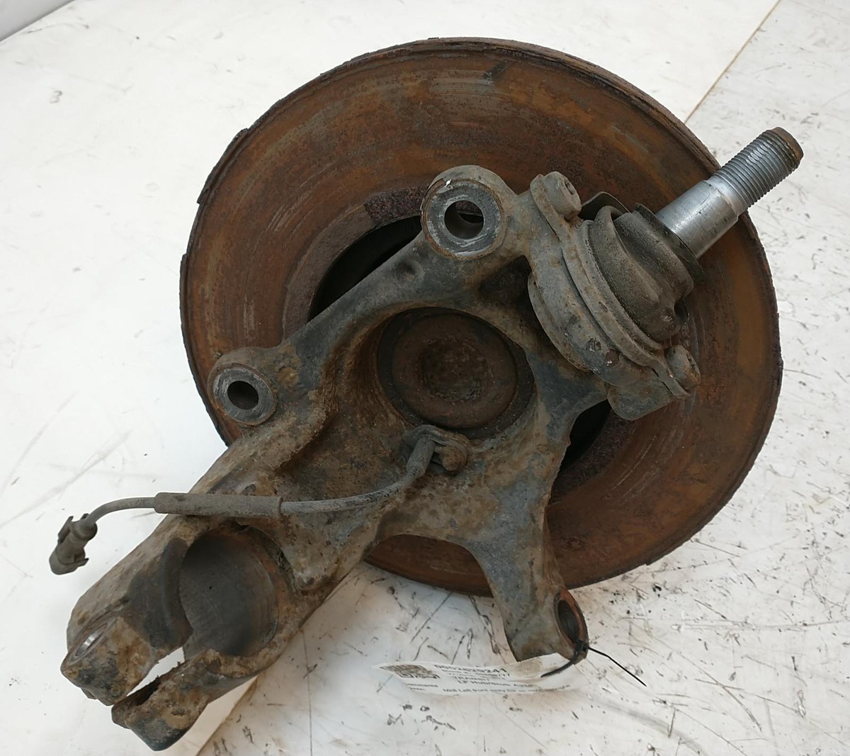 FORD TRANSIT LEFT SIDE HUB 2.0L Diesel 6 [mvr:speed] Manual 