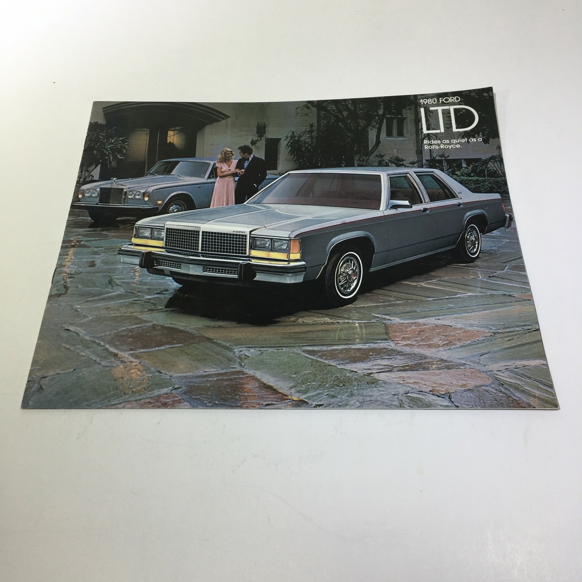 1980 Ford LTD Crown Victoria 4-Door Sedan 302 CID v-8 Engine Car