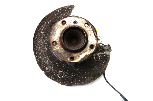 BMW 1er E81 E87 LCI E82 3er E90 E91 E92 E93 Achsschenkel Vorne Links 6764443