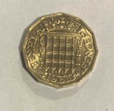 1963 Brass Queen Elizabeth II Threepence (3d) Coin - Uncirculated (UNC)