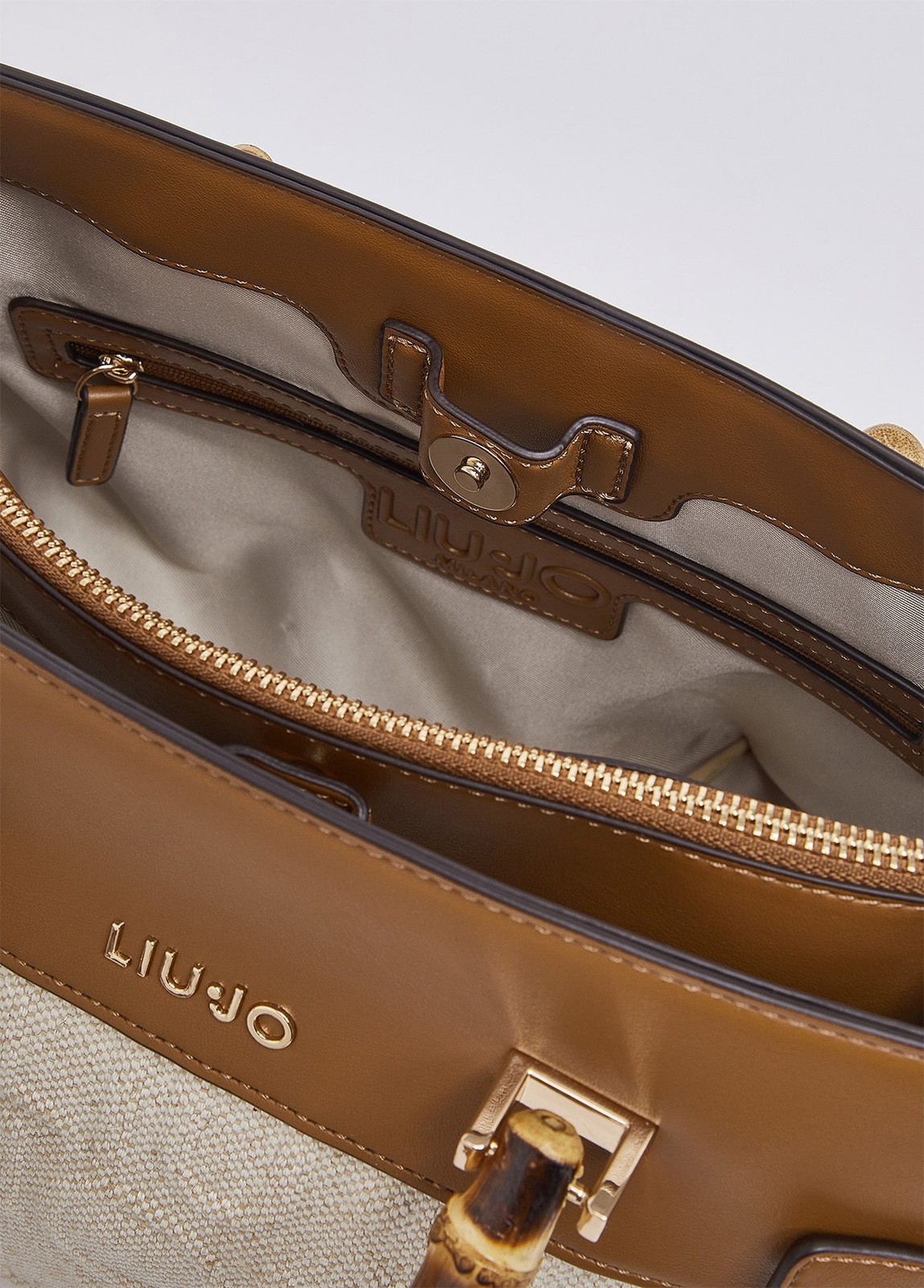 LIU JO - Medium Charm Bag — image 5