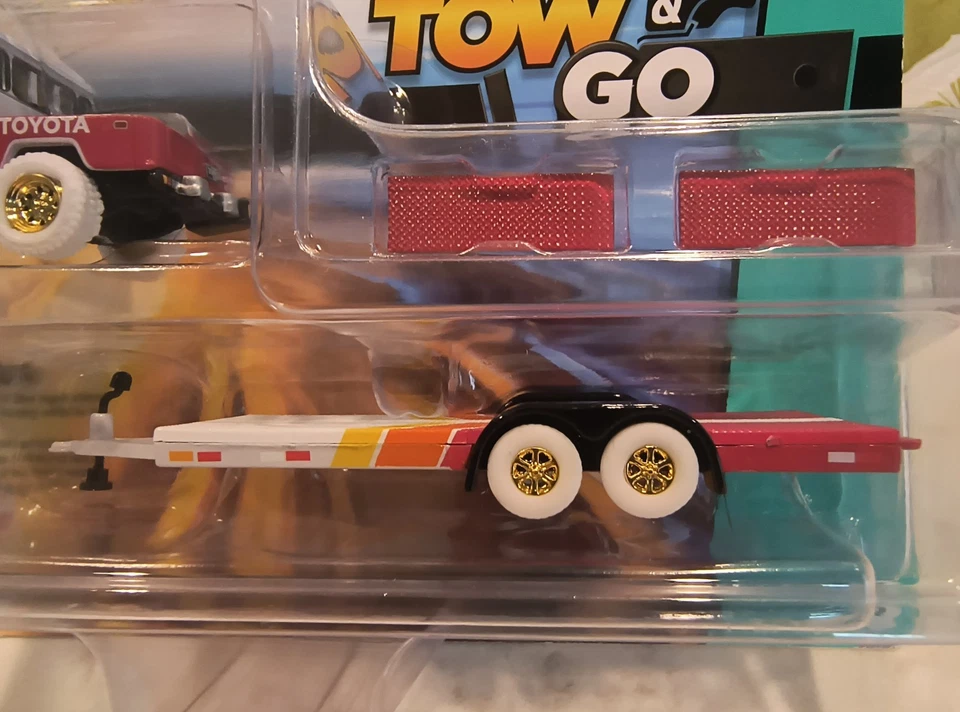 Johnny Lightning White Lighting 1980 Toyota Land Cruiser Flatbed Trailer Haulers - Image 3 of 4