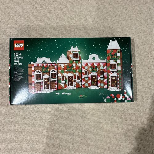 LEGO Gingerbread House Employee Christmas Gift (4002023) Advent Calendar