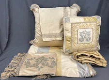 7 Pc Eastern Accents  Striped Queen Duvet w/ 4 Shams & Pillows 101" x 85" (416)