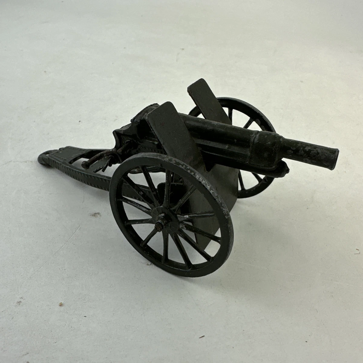 Britains - Anglais - Canon Obusier 18 Heavy Howitzer Proche du Neuf (réf 9740