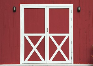 Us 7x5ft Backdrop Rustic Retro Red Wood Barn Door Background