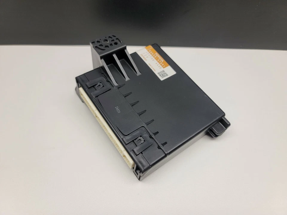 Toyota Prius 2010 módulo de control de temperatura 88650-47091 OEM 10 11 12 13 14 15 Foto 3 de 4