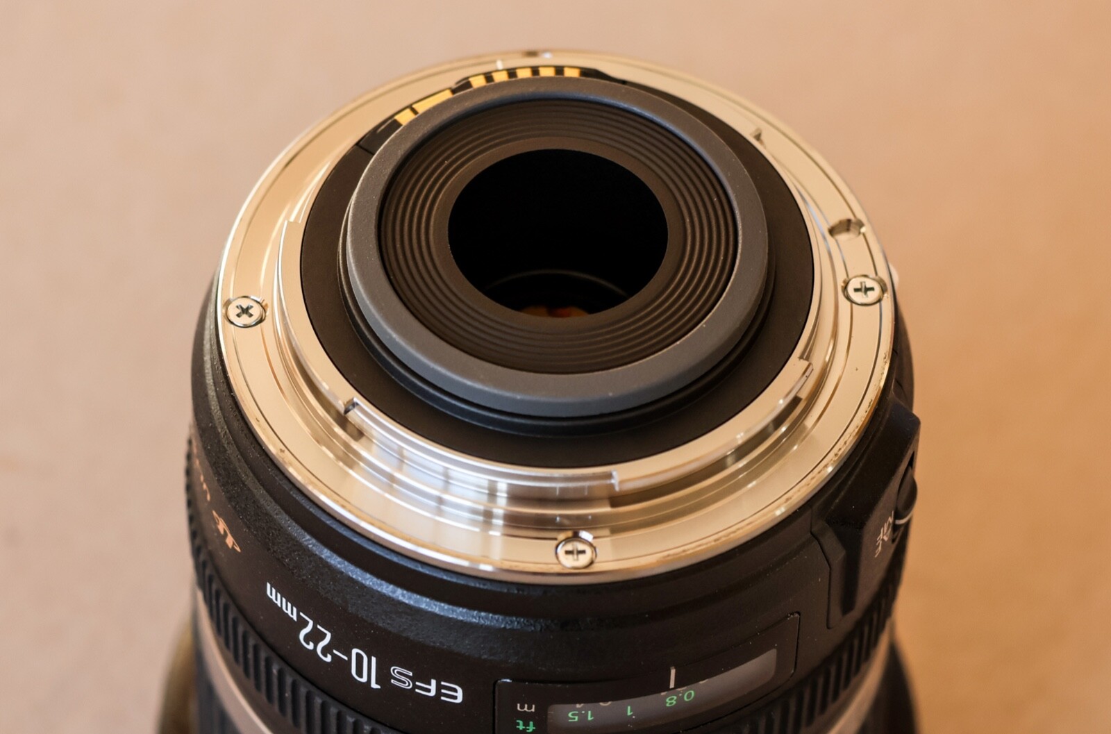 Canon EFS 1022mm f/3.54.5 USM Wide Angle Lens. Lens Hood included