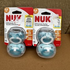 New NUK Lot Silicone Orthodontic Pacifiers 0-6 months Green Teal Storage Case