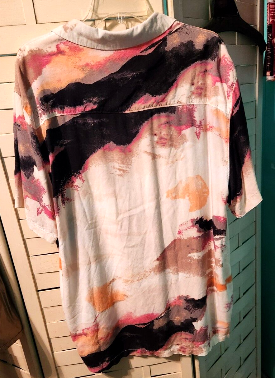 Picture 2 of 3