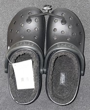 Crocs Unisex Classic Lined Clogs. Men 5 / Women 7. Black