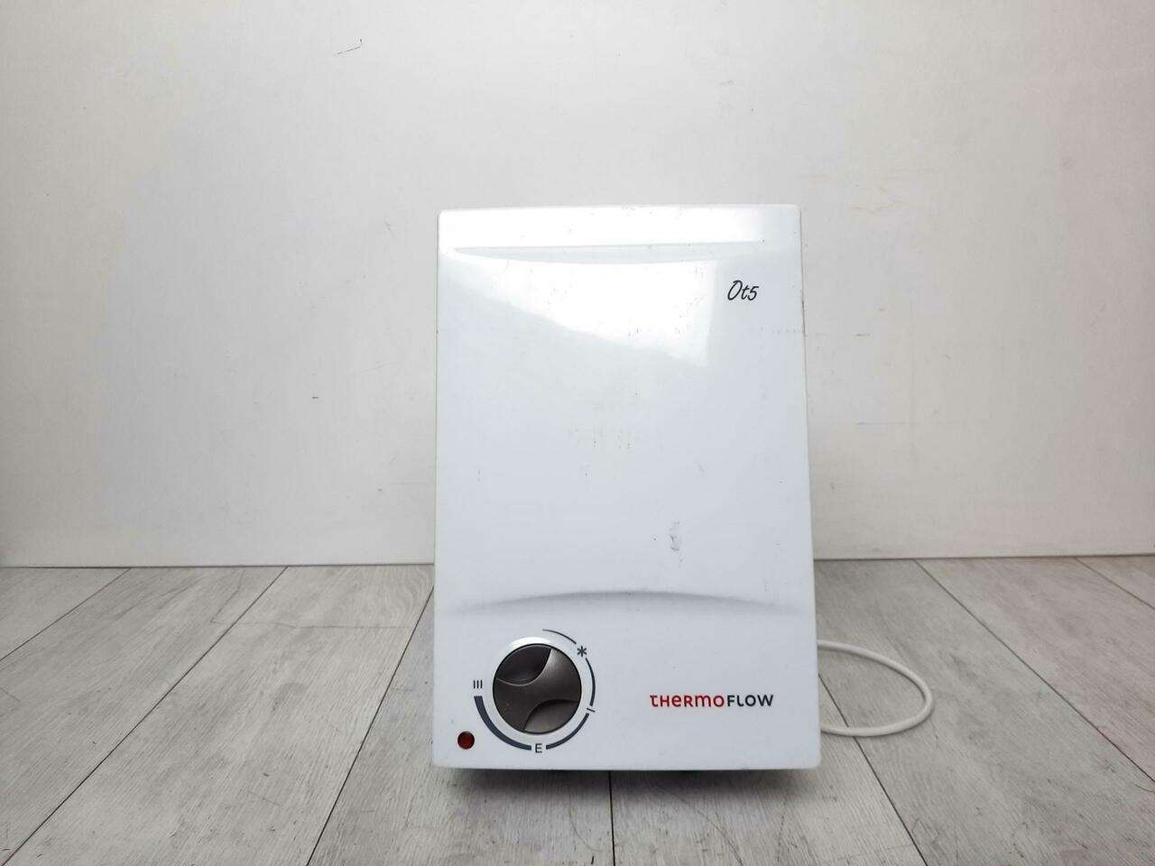 Calentador de agua eléctrico Thermoflow OT - 2,0 kW - 0MPa DAÑADO