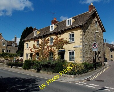 Photo 6x4 Victorian houses on the corner of Abbey Row and Mill Lane, Malm c2014