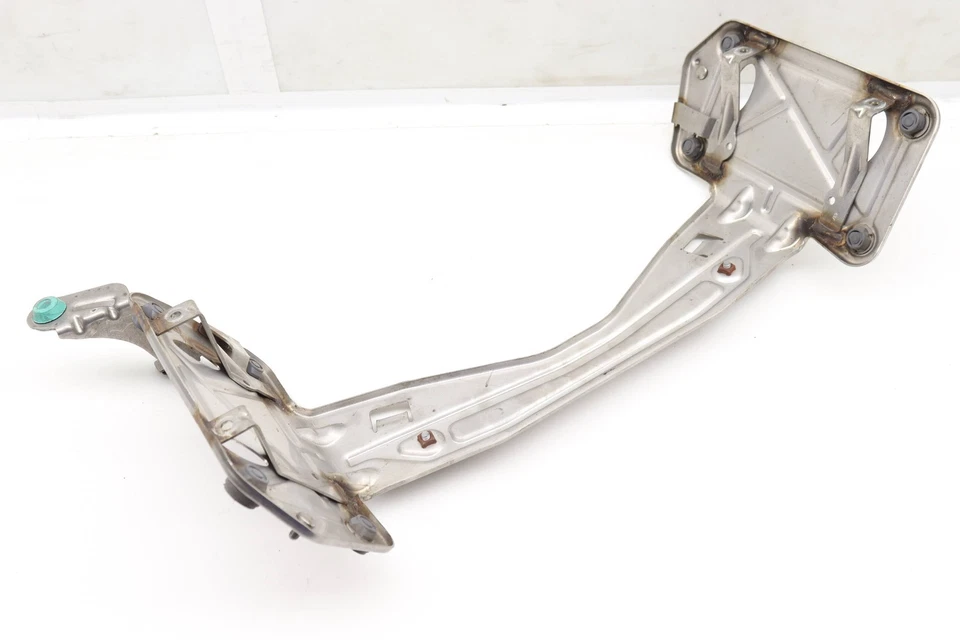 2012-2016 BMW M5 4.4L - O2 / Suporte de sensor de oxigênio 7843161 - Imagem 2 de 4