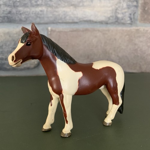 2001 Safari Pinto Horse 4” X 5” Figure