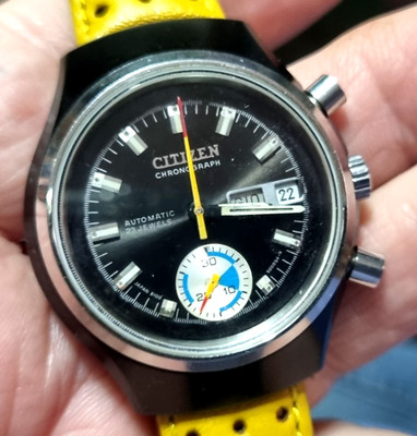 CITIZEN CHRONOGRAPH Cal 8100A-23J Uhr DAY/DATE Automatik mm 37,5/39,5/23 Rubin