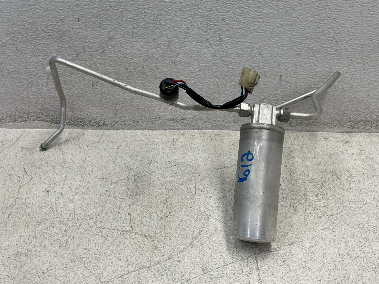 10 11 12 13 14 Lotus Evora AC Air Conditioner Drier Tank W/Hose Pipe 1612 OEM