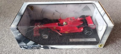 Hotwheels 1/18 Ferrari F2007 Felipe Massa 2007 - Image 1 of 4