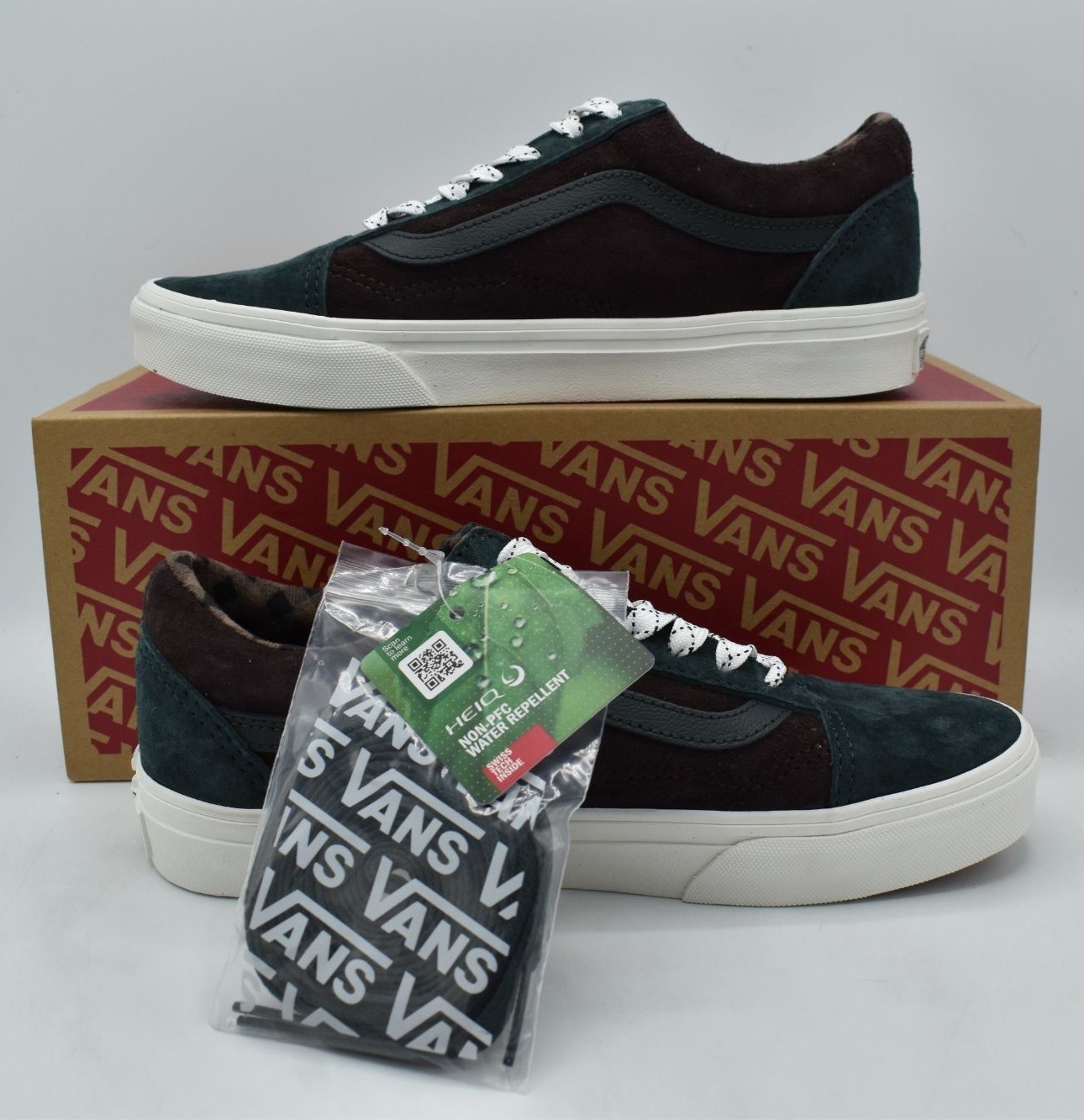 Vans Womens Size 7 Old Skool Suede Lace up Casual Sneakers Shoes thumbnail 8