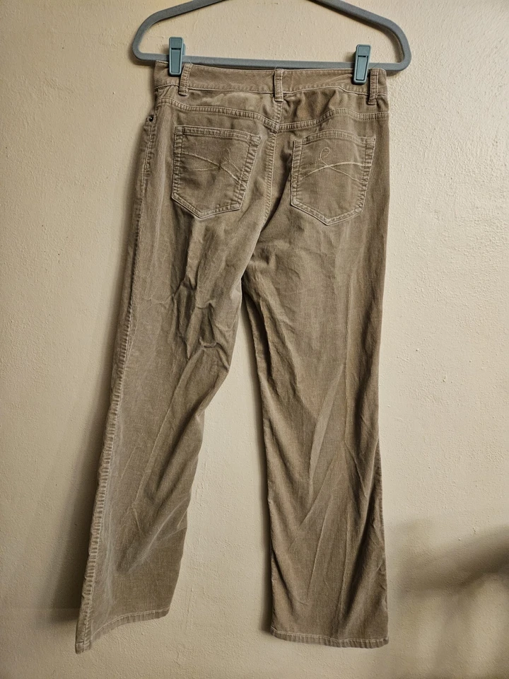 Liz Claiborne Petite Womens Size 6R Tan Boot Cut Pockets Corduroy Pants 30 x 31 - Image 2 of 4