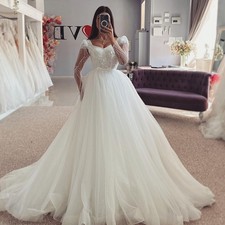 Glitter Square Wedding Dresses V-Neck Long Sleeves Lace Glitter Ball Bridal Gown