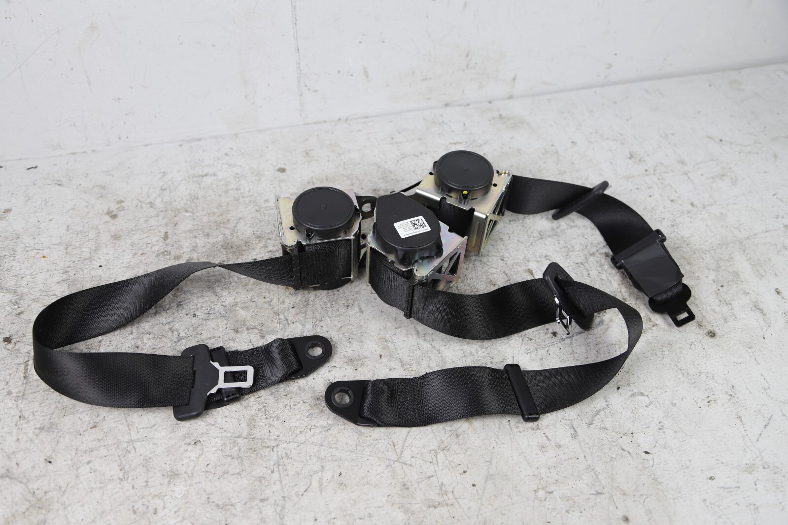 14-20 MASERATI GHIBLI REAR LEFT CENTER RIGHT MIDDLE SEAT BELT SEATBELT RETRACTOR