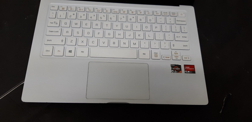 LG Ultra 13U70P 13'' | Ryzen 7 4500U@2GHz | 16GB RAM | NO OS/CHARGER/HDD - Picture 3 of 20