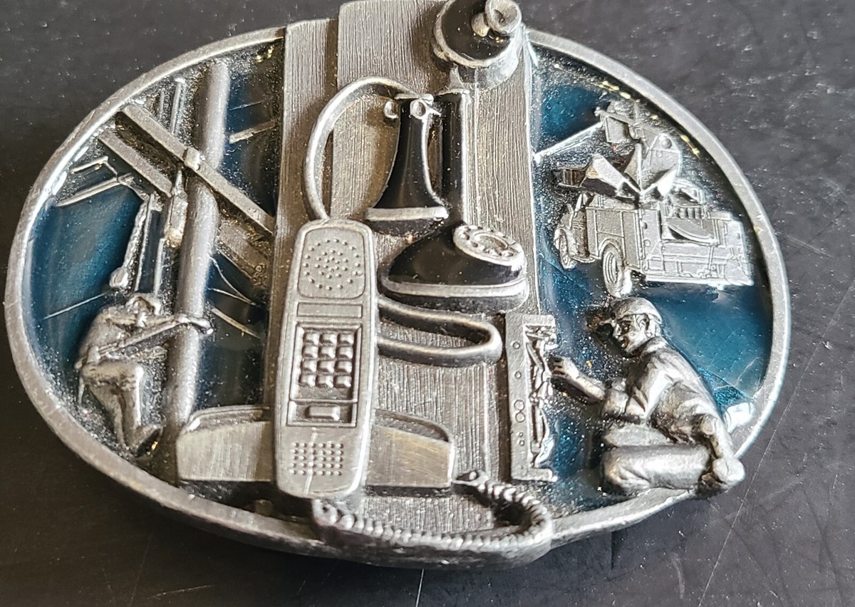 Siskiyou Belt Buckle 1988 Vintage Z-50 Communications