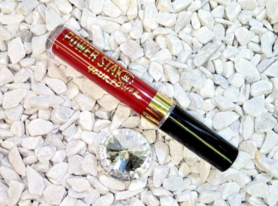 Avon POWER STAY 16h Flüssiger Lippenstift Rise Lip Ruby Trends WOW Kuss Liquid