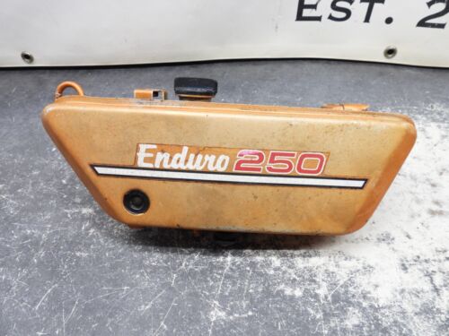 1974 Yamaha DT 250 DT250 Oil Tank 2812