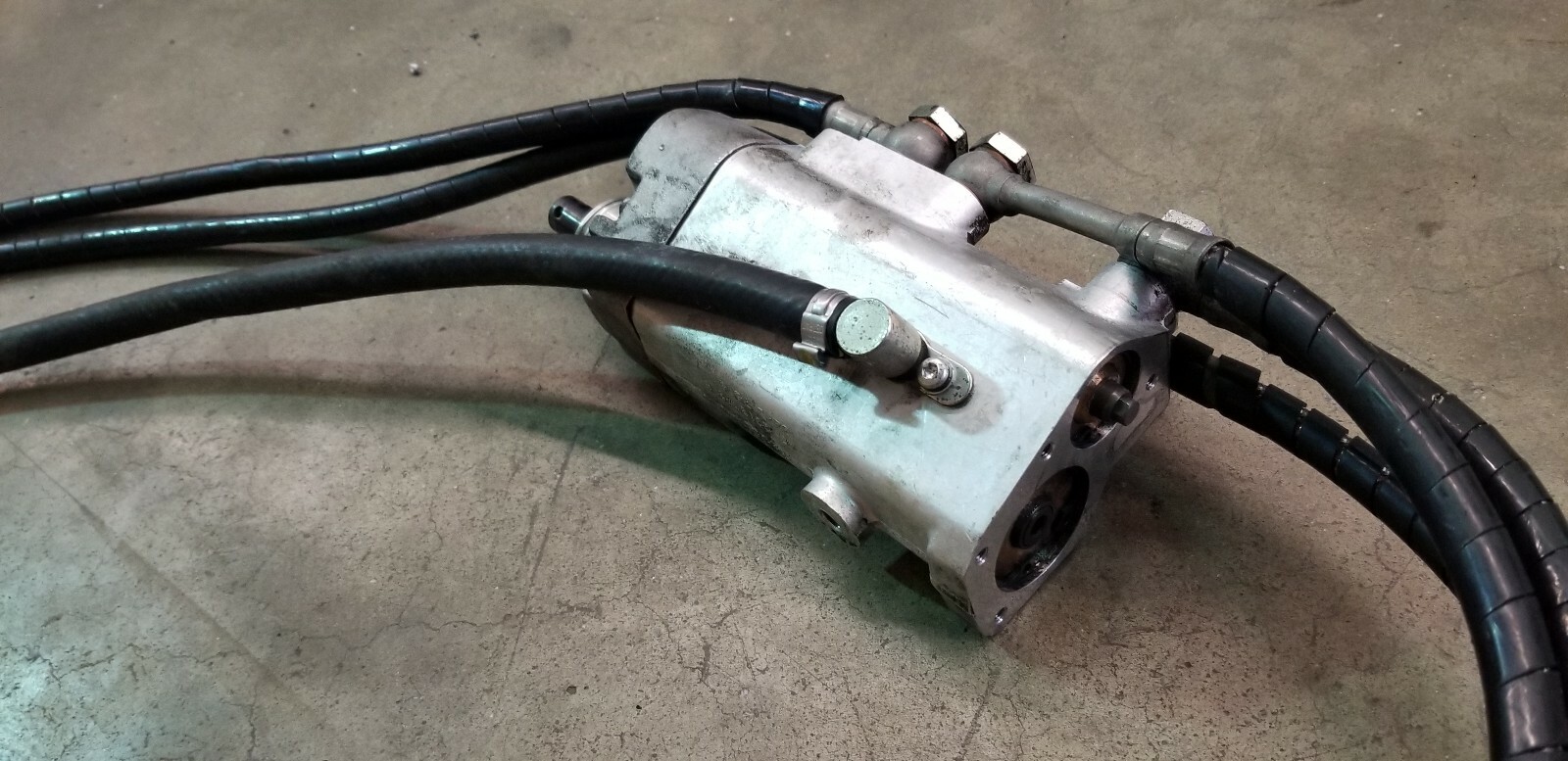 LAMBORGHINI MURCIELAGO LP640 SHIFTER ACTUATOR HYDRAULIC LINES OEM 086398270 