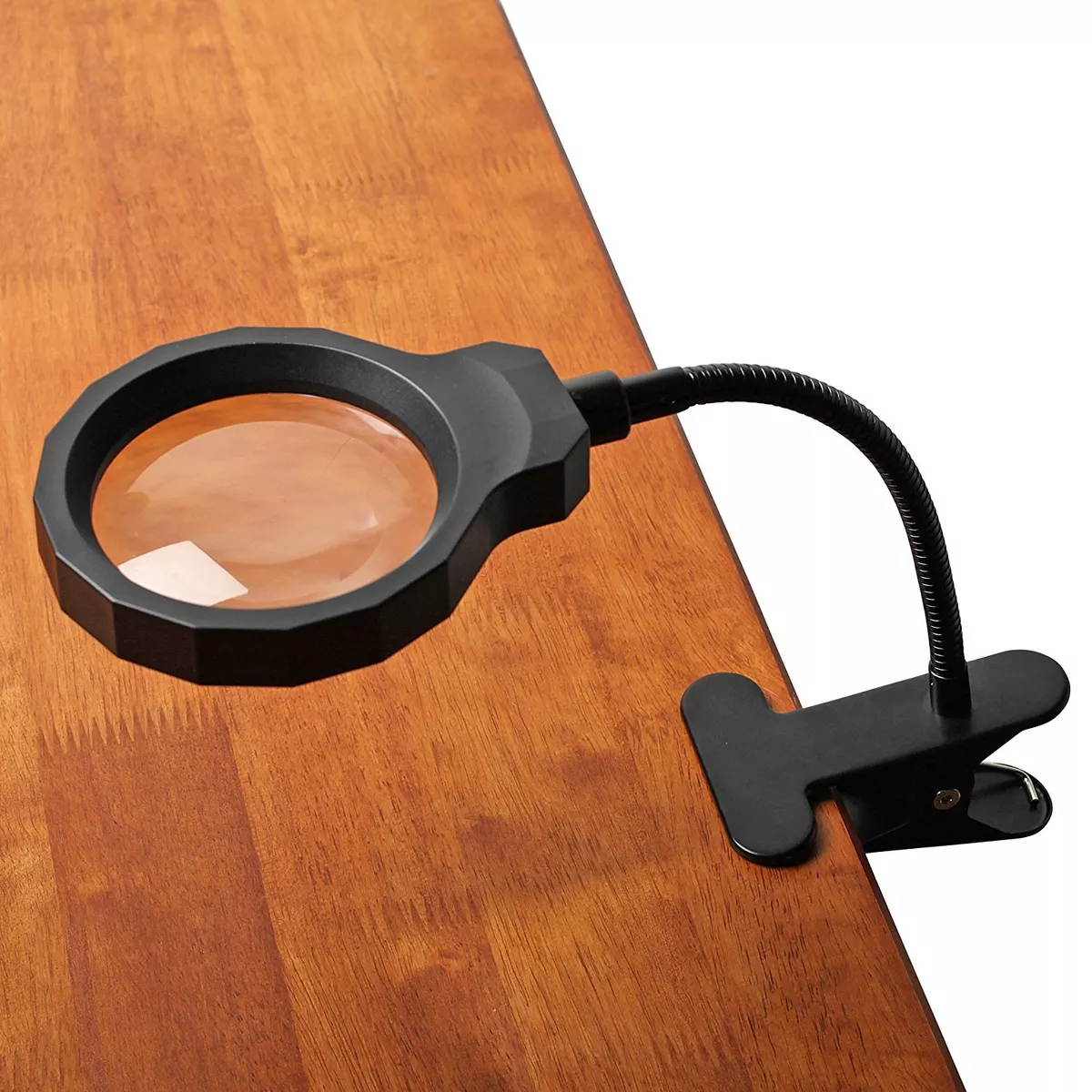 ViSee LM 30 LED Lighted Rechargeable Desktop Magnifier