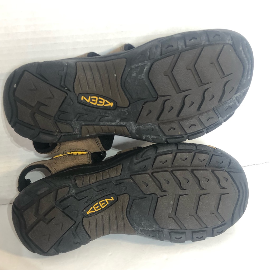 Sandali sportivi Keen da uomo Newport Premium in pelle marrone con coulisse elastica 5