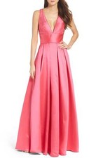 Mac Duggal Lipstick Multi Satin Twill Ballgown Dress  Sz 00  335  186