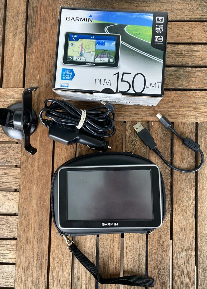 Garmin Nüvi 150LMT GPS Gerät - Gebraucht, mit allen Zubehörteilen - Bild 2 von 3