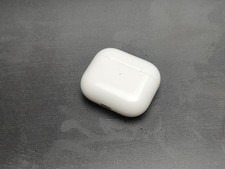 apple airpods 3rd generation A2566 Magsafe Charging Case Only 