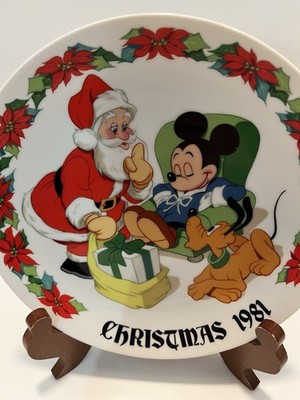Disney Collector Plate Mickey Santa Clause & Pluto Christmas 1981 See Des