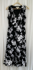 Michael Kors Size S Black White Tropical Flower Print Stretch Midi Dress