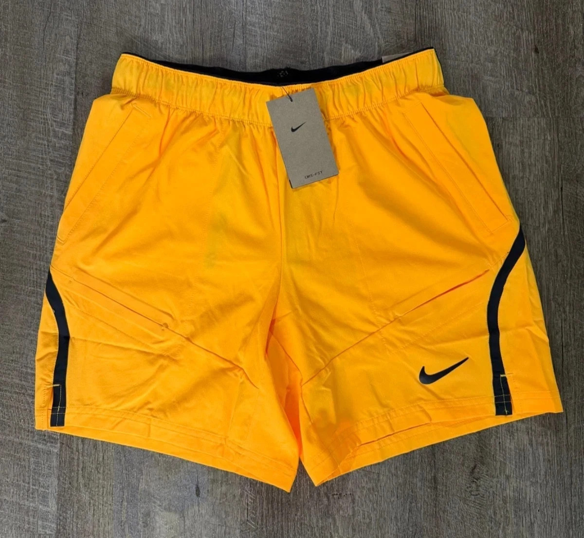 Nike Court Dri-FIT Advantage 7” Tennis Shorts victory Medium