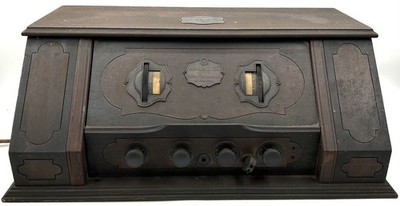 1925 RCA RADIOLA 20 FLOOR MODEL Wood Radio Receiver - 1st TRF Receiver