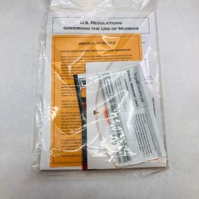 Sega Dreamcast Video Game Console White HKT-3020 w Travel Case and Accessories