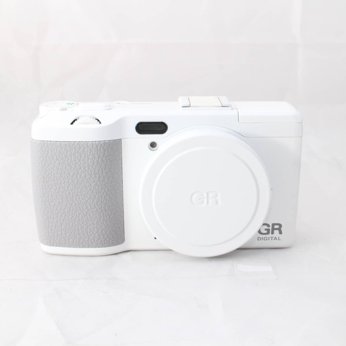 Ricoh GR Digital IV White Edition Compact Camera 1 Shot New