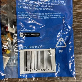 LEGO 30221 City Fire Car & Fire Fighter Minifig Factory Sealed Retired Unpunched